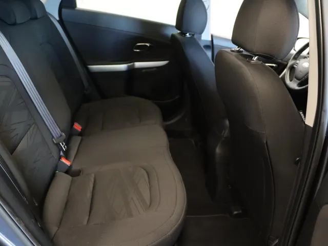 Kia cee'd Sportswagon 1.0 T-GDi Design Edition 4 seizoensbanden