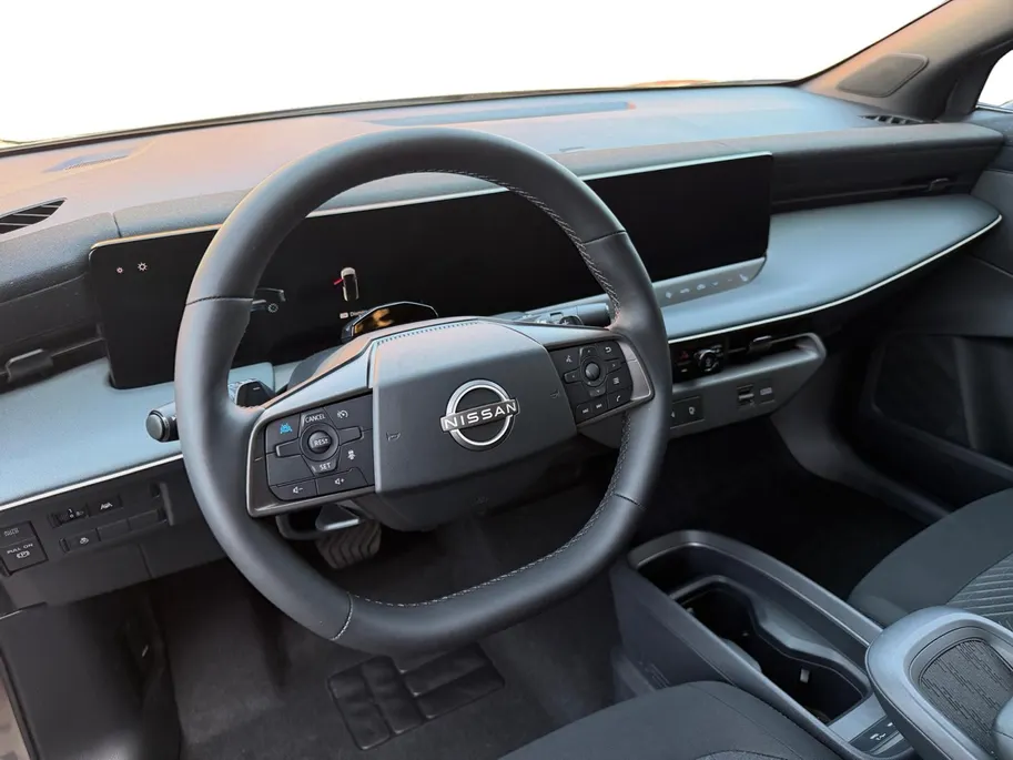 Nissan Leaf Engage 52 kWh 177PK AUTOMAAT | WLTP 445km | VERSCHILLENDE KLEUREN BESCHIKBAAR | LM wielen | Navigatie | Apple carplay & Android auto | 360grd camera |