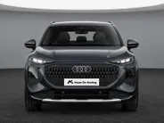 Audi Q3 e-hybrid Advanced edition 272 PK · Trekhaak elek. wegklapbaar · Stuurwiel verwarmd · Lichtmetalen 18'' inch velgen