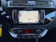 Kia Rio 1.2 CVVT ExecutiveLine | NAVI | CAMERA | STUUR & STOELVERWARMING | 17'' LMV | CLIMATE & CRUISE CONTROLE | ETC..