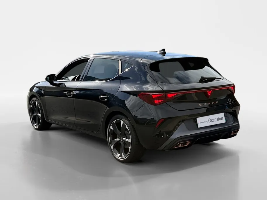 CUPRA Leon 1.5 TSI e-Hybrid DSG-autom. Business elektr. WLTP tot 130km | Camera | Stoel/Stuurverwarming | Adaptief Cruise Control | Dodehoek Detectie | Climate Control | DAB | Navigatie | Full Led | Keyless