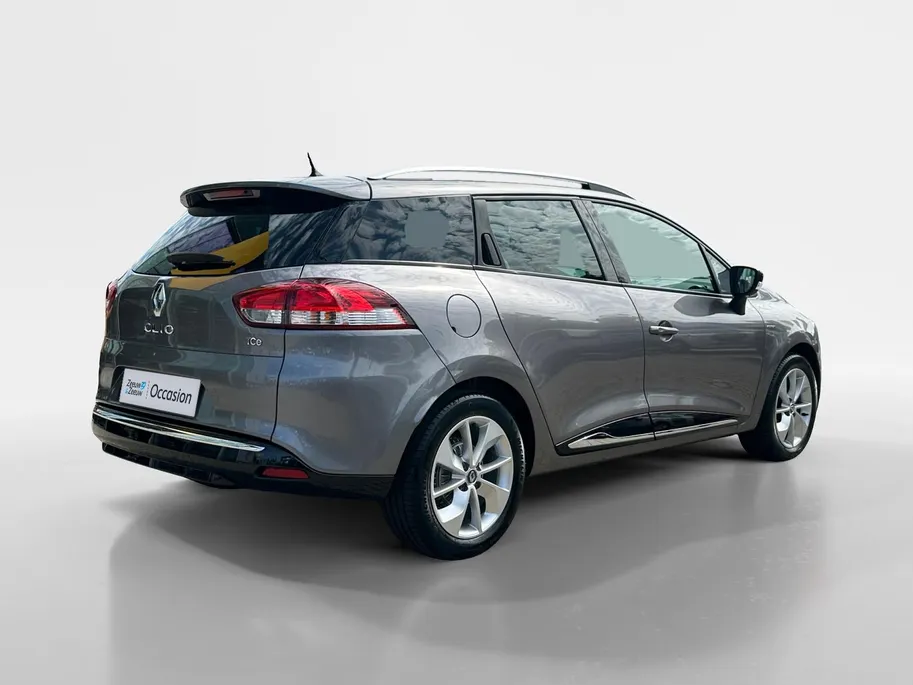 Renault Clio Estate 0.9 TCe Night&Day | Parkeersensoren | Apple Carplay | Camera | Cruise Control | Airco | LMV | Onderhoudshistorie | 12 Maanden BOVAG Garantie