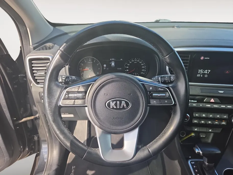 Kia Sportage 1.6 T-GDI Black Edition | Airco | Navi | Camera | Leder | Stoelverwarming | Stuurverwarming |