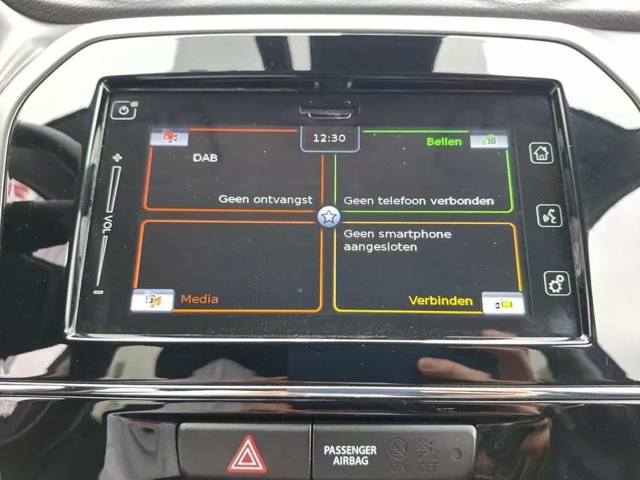 Suzuki Vitara 1.5 Hybrid Select Rhino Edition automaat | Hoge instap | Navigatie | Stoelverwarming | Adaptieve cruise control