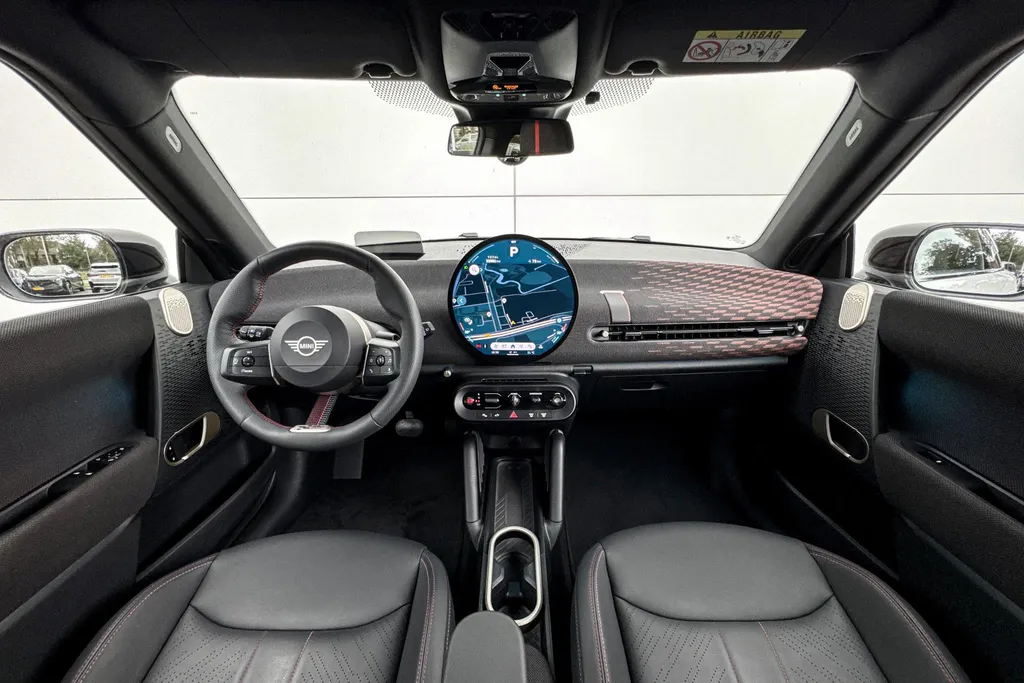 MINI Cooper 3-deurs Electric Cooper SE John Cooper Works XL 54.2 kWh