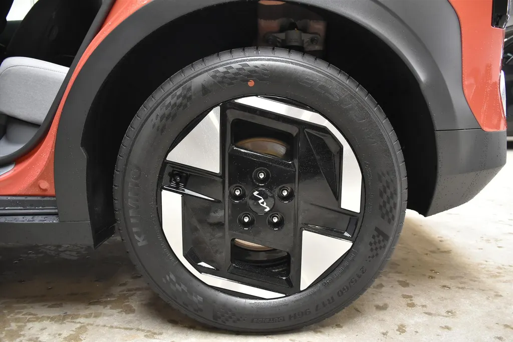 Kia EV3 81,4 kWh 204pk Plus NIEUW