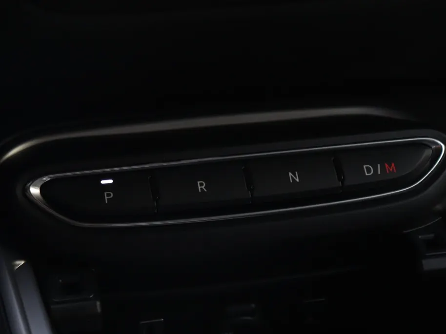 Jeep Avenger 1.2T 136 PK 4xe Overland | Infotainment | Winter | Convenience VERKOCHT