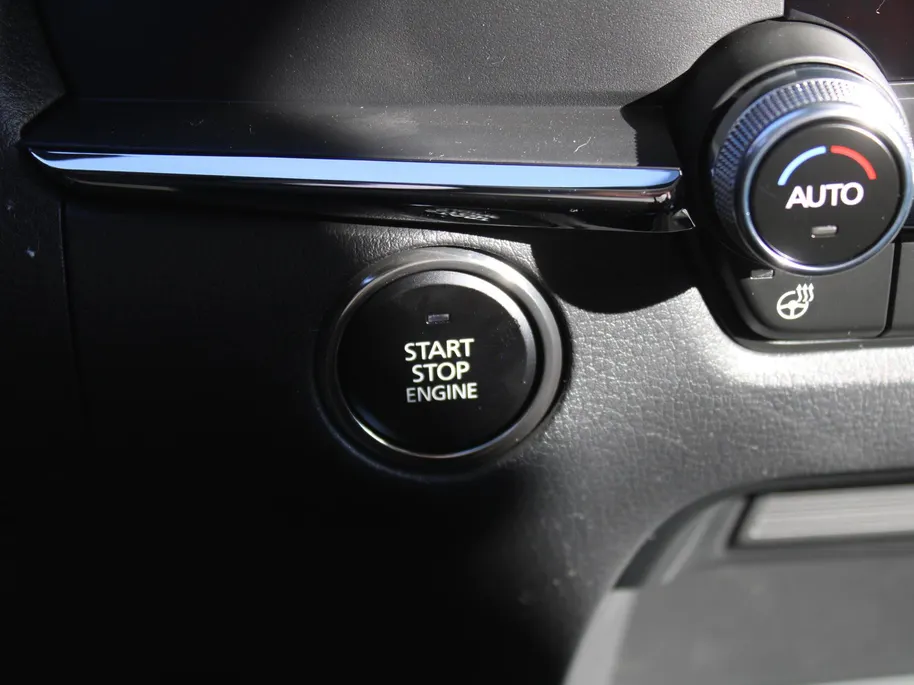 Mazda CX-30 2.5 e-SkyActiv-G M Hybrid Exc-l Bns Edition | Stuur-/stoelverwarming | 360 Camera | HUD | 18' LM | Dodehoek detectie | Cruise adapt. | LED |