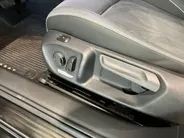 Volkswagen Passat Variant 1.5eTSI/150PK Elegance Business DSG · Trekhaak · Camera · Apple/Android Car Play · Navigatie · Dodehoeksensoren · Massage · Stoelverwarming ·
