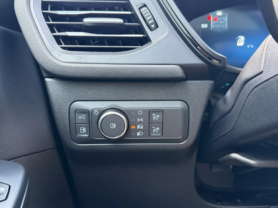 Ford Kuga 2.5 PHEV BlueCruise Edition | €4.000.- korting | Direct leverbaar | 0,99% rente | Kantel / schuifdak | Blue Cruise | 20inch velgen
