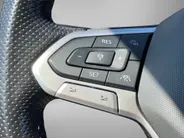 Volkswagen Passat Variant 1.4TSIeHybrid 160kW/218PK GTE Business · Panoramadak · Navigatie · Camera + Parkeersensoren · Apple/Android Car Play