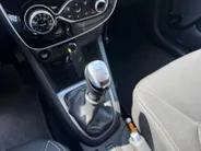 Renault Clio Estate 0.9 TCe Limited | Trekhaak | Parkeersensoren | Navigatie | Bluetooth | Cruise & Climate Control | Onderhoudshistorie | 12 Maanden BOVAG Garantie