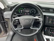 Audi e-tron e-tron 50 quattro Launch edition 71 kWh | SOH 86% | Trekhaak | Elek. stoelverstelling | Navi | Camera