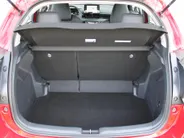 Mazda 2 Hybrid 1.5 Agile | Comfort pakket | CarPlay | Camera | Stuur-/stoelverwarming | Cruise adapt. | 15' LM |