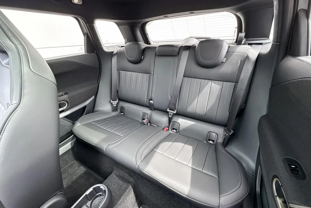 MINI Aceman SE John Cooper Works M 54.2 kWh
