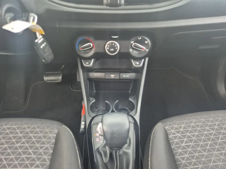 Kia Picanto 1.0 DPi DynamicLine | Automaat | Airco | Bluetooth | Camera | Cruise Control | LM Velgen | Navigatie |