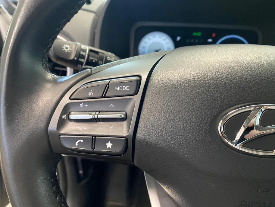 Hyundai Kona EV | 64 KWH | COMFORT | APPLE CARPLAY | CAMERA | DEALERONDERHOUDEN |
