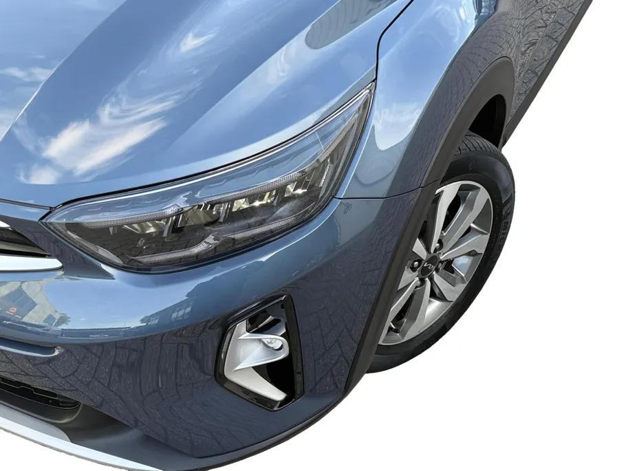 Kia Stonic 1.0 T-GDi MHEV DynamicPlusLine | Trekhaak | Keyless | Camera | Climate Control | Cruise Control | Lane Assist | Apple Carplay | Android Auto |