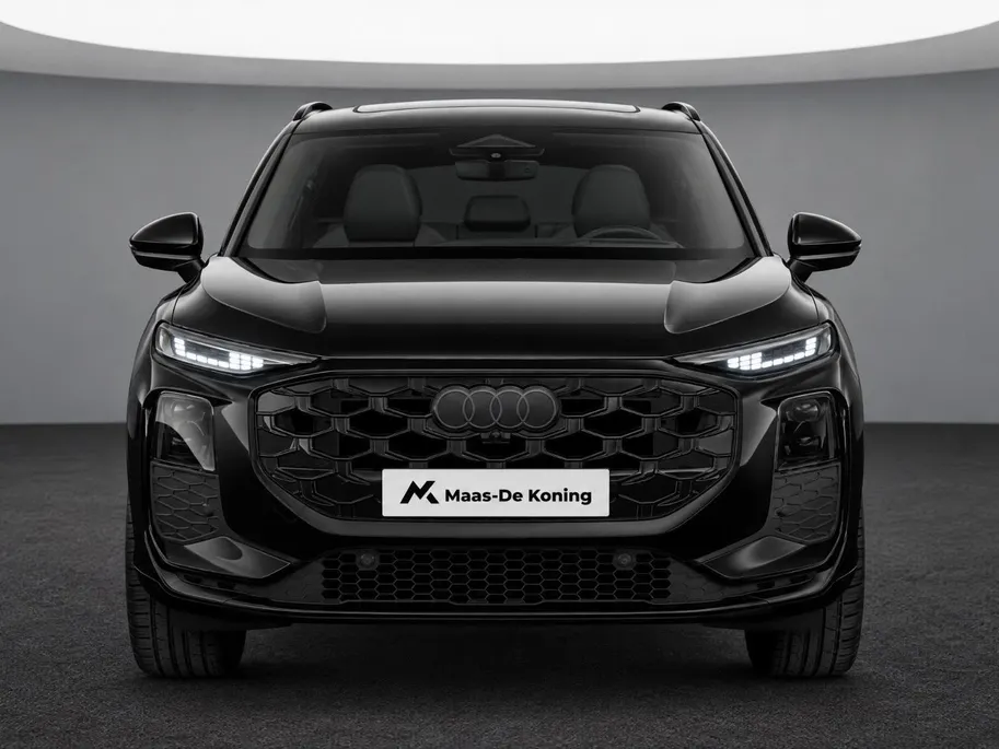 Audi Q3 e-hybrid S edition 272 PK · Tech plus · Glazen panoramadak · Head-up display · Trekhaak elek. wegklapbaar