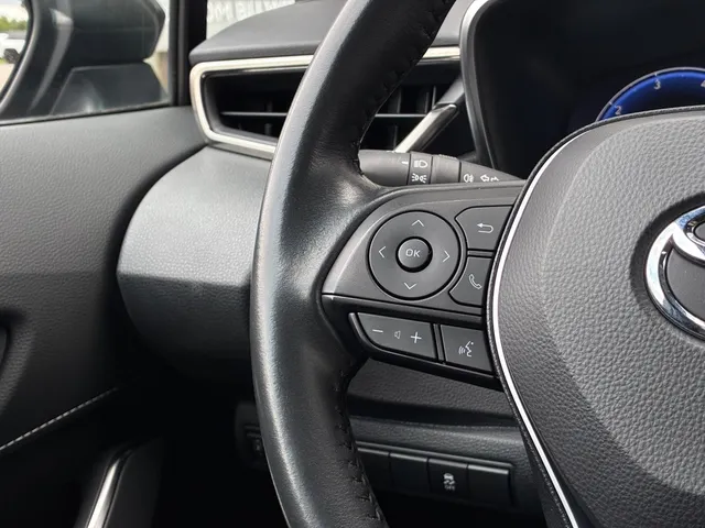 Toyota Corolla Touring Sports Hybrid 140 Dynamic Limited | Stoelverwarming | Parkeersensoren