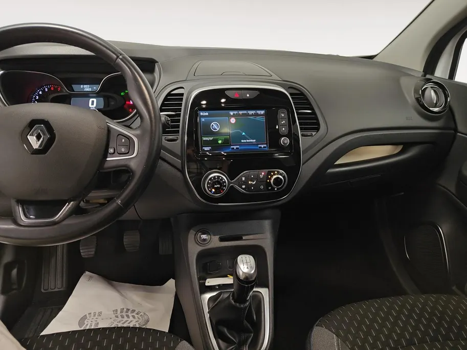 Renault Captur 0.9 TCe Version S | Navigatie | Airco | Cruise Control | Bluetooth | Parkeersensoren | Lichtmetalen Velgen | panoramadak