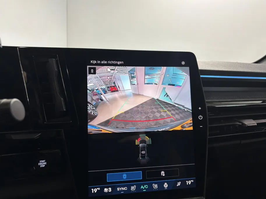 Renault Austral 200PK E-Tech Full Hybrid Esprit Alpine Automaat | DEMO - Beschikbaar per 30-09-2026 | Afneembare Trekhaak | Elektrisch Verstelbare Stoelen | Harman Kardon Audio | Adaptive Cruise Control | Climate Control | Apple CarPlay/Android Auto |