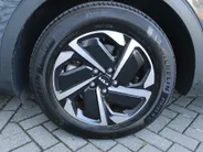 Kia Sportage 1.6 T-GDi Hybrid DynamicLine | Camera | Cruise adapt. | Navi | 17' LM | Clima v+a | LED | Apple Carplay/Android Auto |