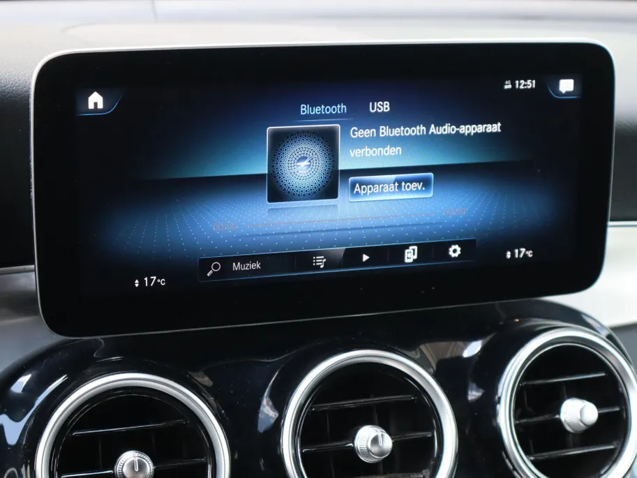 Mercedes-Benz GLC Coupé 300e 4MATIC Business Solution AMG l Panoramadak l Stoelverwarming l Achteruitrij camera