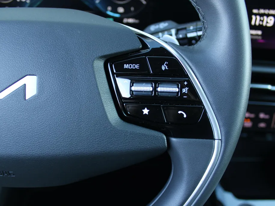 Kia Niro 1.6 GDi Hybrid DynamicLine | BTW Auto | Camera | Cruise adapt. | Clima | 16' LM | Navi | Keyless | Apple Carplay/Android Auto |