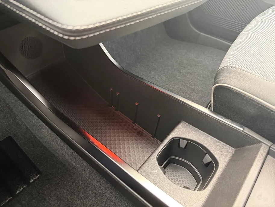 Mitsubishi Eclipse Cross Intense+ 87 kWh | ACTIEPRIJS INCL. € 4.000,- KORTING |