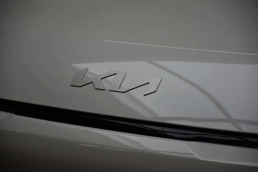 Kia EV3 81,4 kWh 204pk GT-PlusLine NIEUW