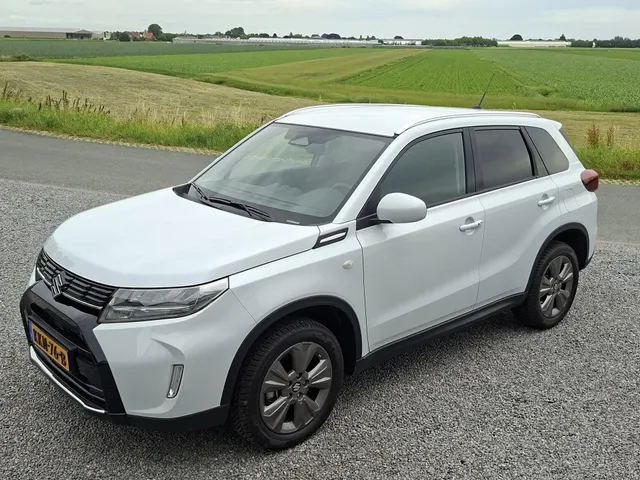 Suzuki Vitara 1.4 Boosterjet Smart Hybrid Select NAVI | PDC | CRUISE | rijklaarprijs !!