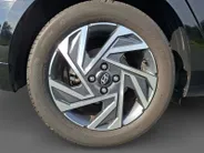 Hyundai i20 1.0 T-GDI Premium | Adaptive Cruisecontrol | Climate Control | Dodehoekdetectie | Stoel&Stuurwielverwarming | Camera | Parkeersensoren | Apple Carplay&Android Auto | BOSE Audio | 16' Lichtmetaal |