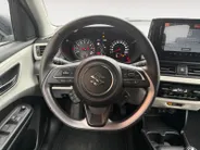 Suzuki Swift 1.2 Select Smart Hybrid 82PK | All Season banden | Navigatie | Climate Control | Adaptive Cruise Control | Achteruitrijcamera | Parkeersensoren achter | Stoelverwarming |