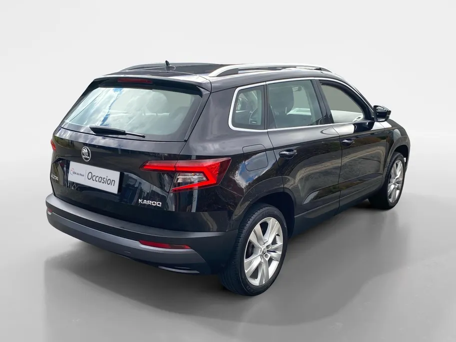 Škoda Karoq 1.0 TSi Style Business NL Auto | Trekhaak | Canton Sound | Stoelverwarming | Elektr. kofferklep | Etc.