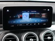 Mercedes-Benz GLC 300e 4MATIC Business Solution AMG l Trekhaak l Stoelverwarming l Achteruitrij camera