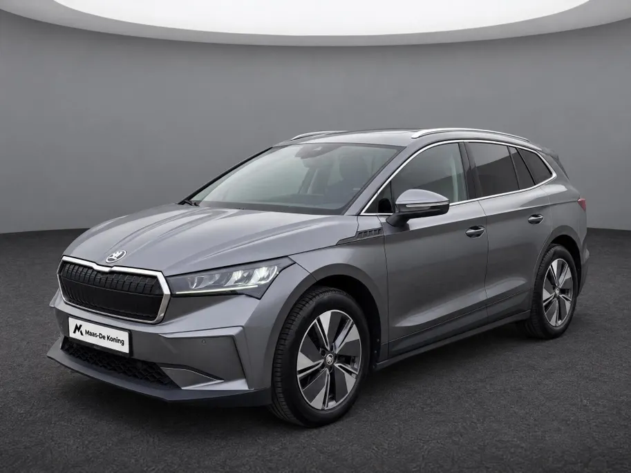 Škoda Enyaq iV 80 204pk · Navigatie · Apple/Android Car Play · Achteruitrijcamera · Stoelverwarming ·