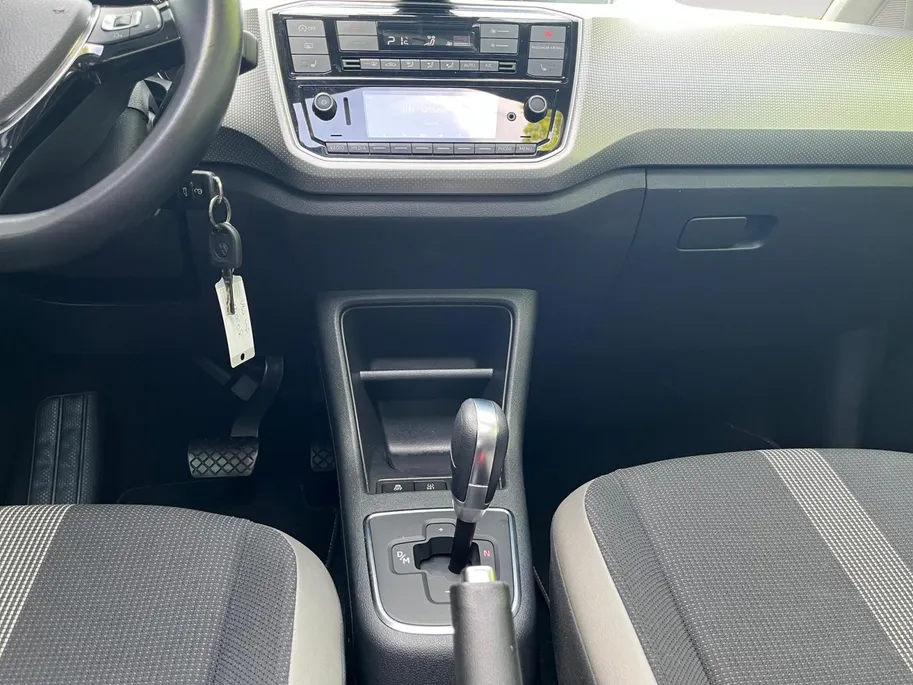Volkswagen up! 1.0 BMT high up!