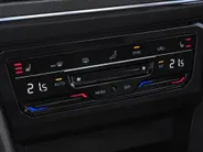 SEAT Tarraco 1.4TSIe-Hybrid 180kW/245PK PHEV FR · Leder · Trekhaak · Panoramadak · Camera · Stoel & achterbankverwarming · Apple/Android Car Play ·