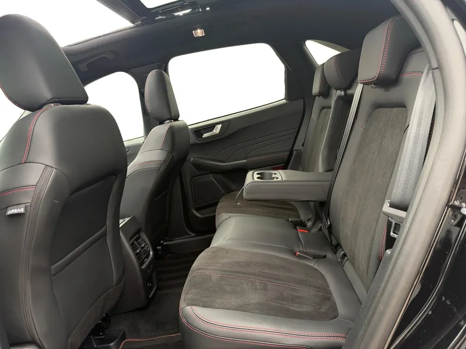 Ford Kuga 2.5 PHEV ST-Line X |  Dealer Onderhouden | Garantie tot 11-02-2028 | Pano Dak | 360 Graden Camera | Adapt. Cruise Control | BLISS | Winter Pakket | AGR Voorstoelen | B&O Audio | Elektrische Achterklep
