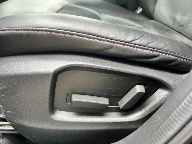 Mazda CX-5 2.0 SkyActiv-G 165 Homura AUTOMAAT | TREKHAAK | 360gr CAMERA | APPLE CARPLAY/ANDROID AUTO | HEAD-UP DISPLAY | STOEL- en STUURVERWARMING | NAVIGATIE |