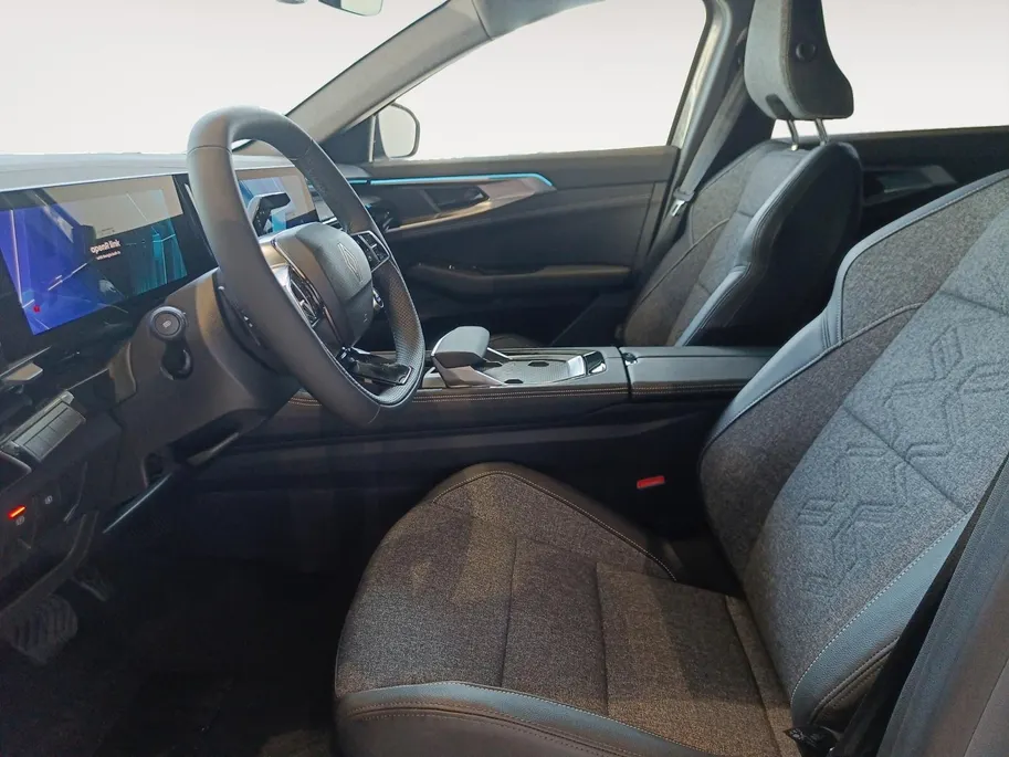 Renault Rafale 1.2 E-Tech full hybrid 200 techno | Profiteer nu van €4.000,- Zeeuw & Zeeuw voorraadkorting | Uit voorraad leverbaar op = op