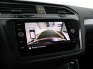 Volkswagen Tiguan 1.4 TSI 245pk DSG eHybrid Life Business · Camera · P-Sensoren · Wegklapbare Trekhaak · Dodehoek Detectie · 18'' Inch ·