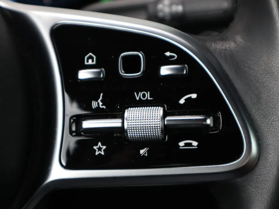 Mercedes-Benz EQB 250 Luxury Line 67 kWh