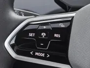 Volkswagen ID.4 Pro Business Advantage 77 kWh 204pk · SOH 94,4% · 360 Camera · Inklap. Trekhaak · Stuur- & Stoelverwarming · Adaptive Cruise Control · Dodehoeksensor · Elek. Achterklep ·