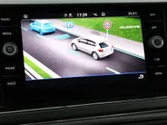 Volkswagen Polo 1.0 TSI 110pk DSG R-Line · Camera · Matrix LED · Stoelverwarming · Apple/Android Car Play · ACC · P-Sensoren · 17'Velgen ·