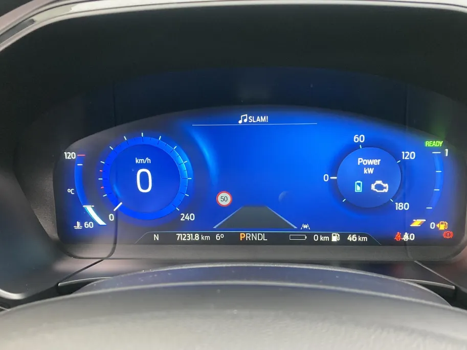 Ford Kuga 2.5 PHEV ST-Line X 225 pk Navigatie - Voorruitverwarming - Stoelverwarming - Bliss - Elektrische achterklep
