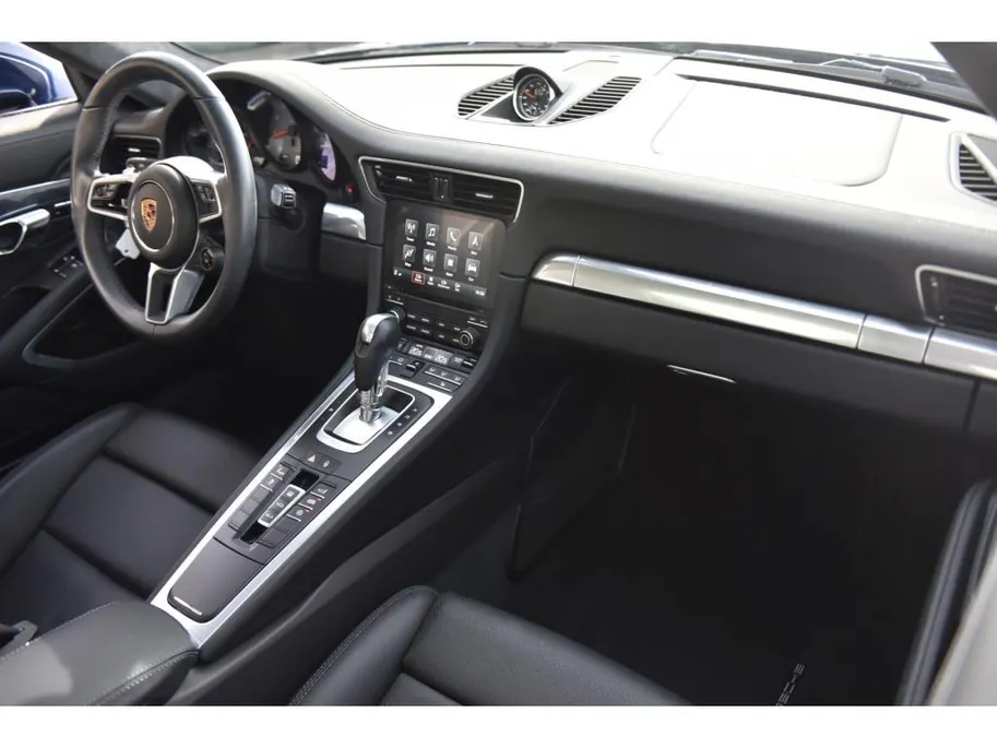 Porsche 911 3.0 Carrera 4S