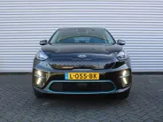 Kia e-Niro ExecutiveLine 64 kWh | Trekhaak | Stuur-/stoelverwarming + ventilatie | Leer | 17' LM | Cruise adapt. | Dodehoek detectie | LED | JBL audio |