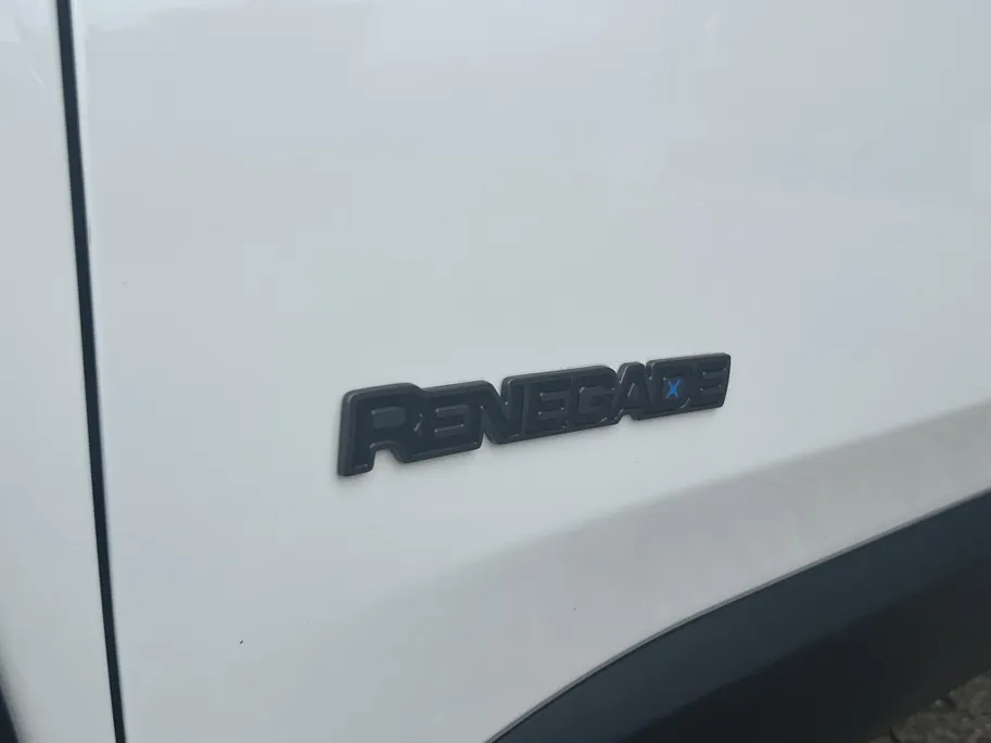 Jeep Renegade 4xe 240 PK Hybrid Limited | Navi | Carplay | Leder | Winter